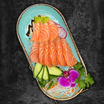 S40. SALMON SASHIMI <sup>C</sup> (10 Stk. / 10 pcs )